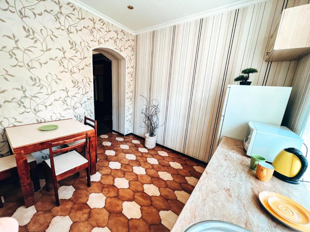 Квартира В Центре Крещатика Kiew Exterior foto